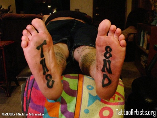 Собрание самых необычных местоположений для татуировки (10 фото)