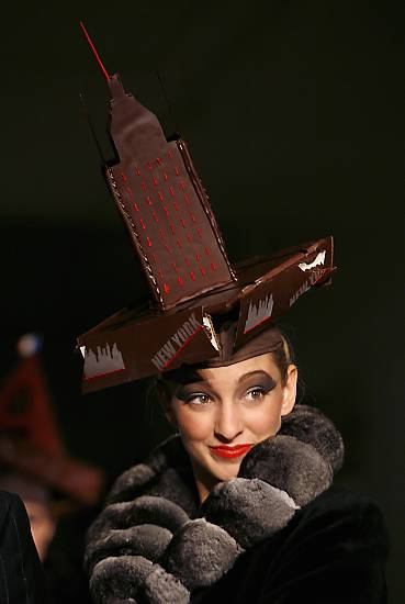  Chocolate Fashion Show (10 )