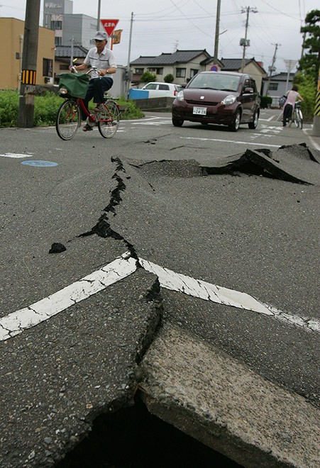 А вот что случилось после тайфуна в Японии... (13 фото)