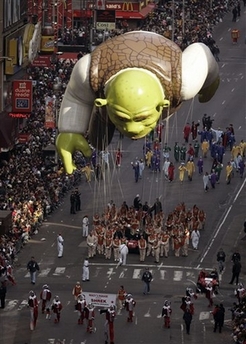 Парад по случаю Дня Благодарения  в Нью-Йорке (20 фото)