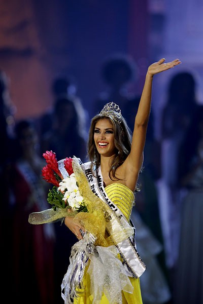 Дайана Мендоса из Венесуэлы — Мисс-Вселенная-2008 (17 фото)