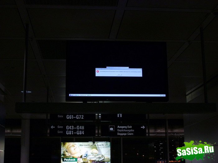 Причина задержек вылетов в аэропортах (7 фото)