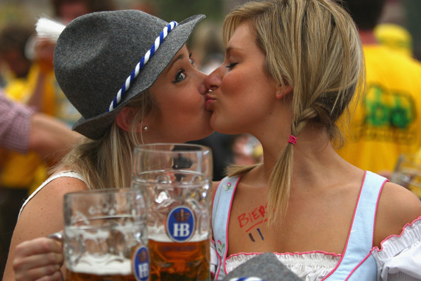 Праздник пива Октоберфест в Мюнхене (30 фото)
