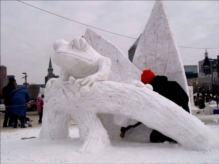 Красивые скульптуры изо льда (29 фото)