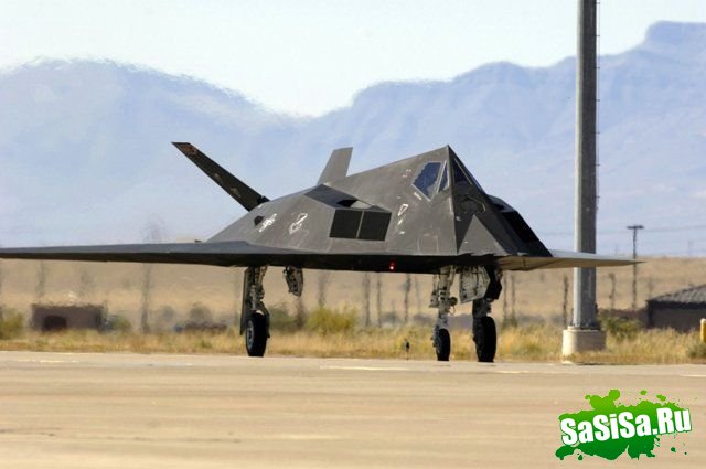  - F-117 Night Hawk (13 )