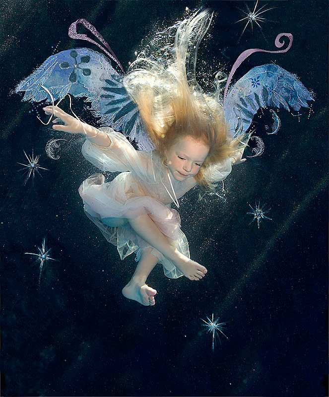 -  Zena HOLLOWAY (24 )