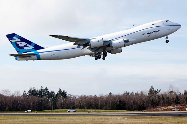     Boeing 747-8 Freighter (16 )