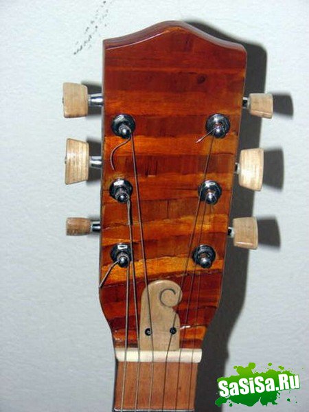 Необычная гитара (14 фото)