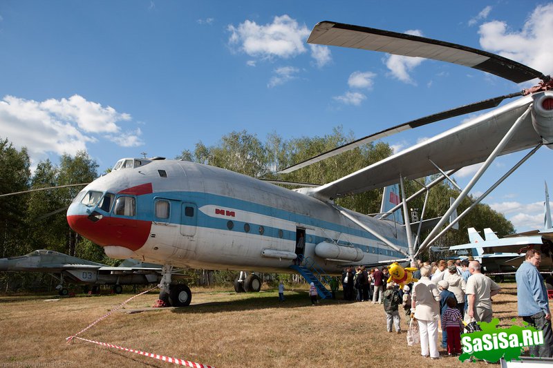Ми-12 - самый крупный вертолет в мире! (20 фото)