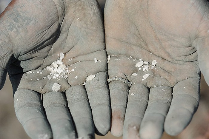 Добыча соли в Уганде (15 фото)
