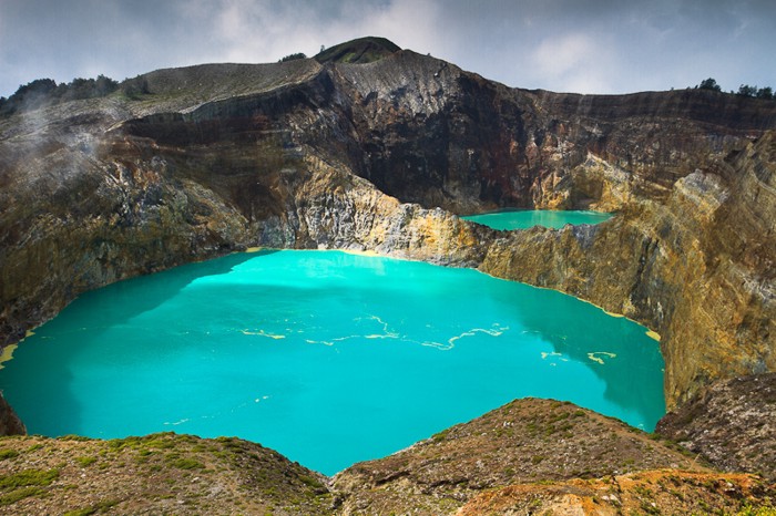 Цветные озера Келимуту (20 фото)