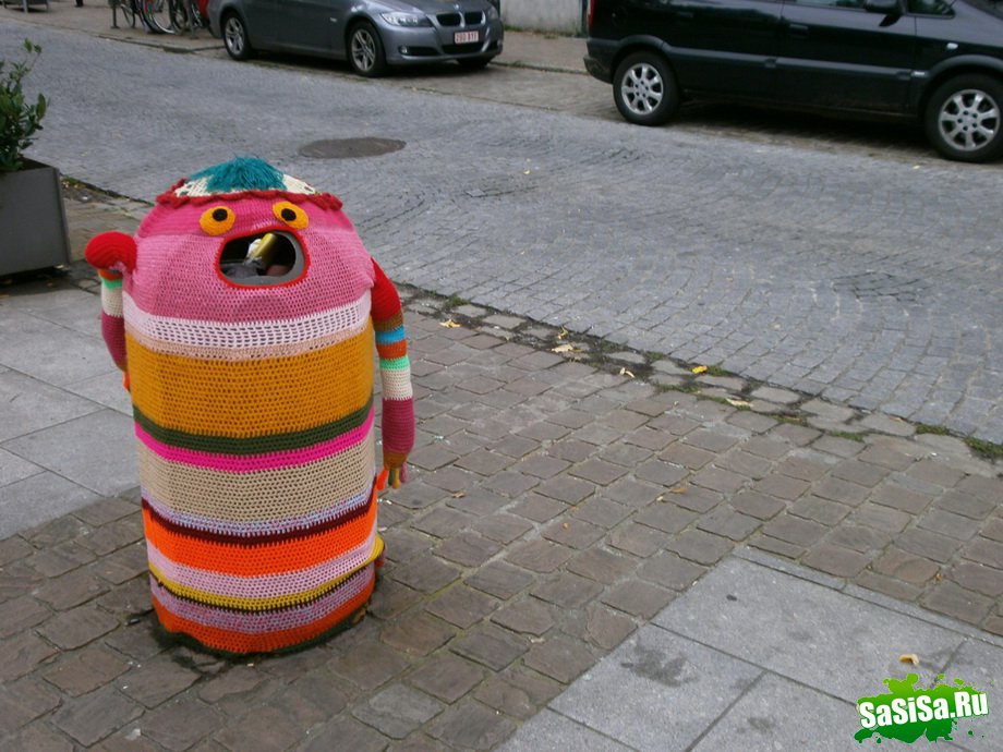 Urban knitting - шерстяной стритарт (17 фото)