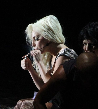 Lady Gaga     (3 )