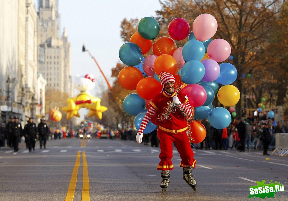 В Нью-Йорке состоялся 86-й парад в честь Дня благодарения (13 фото)