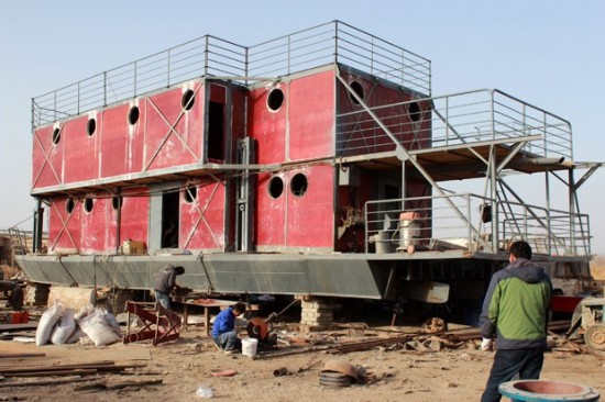 Китаец строит «Ноев ковчег» (3 фото)