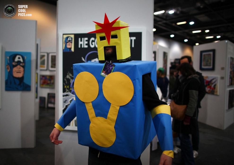 London Super Comic Convention 2013   (14 )