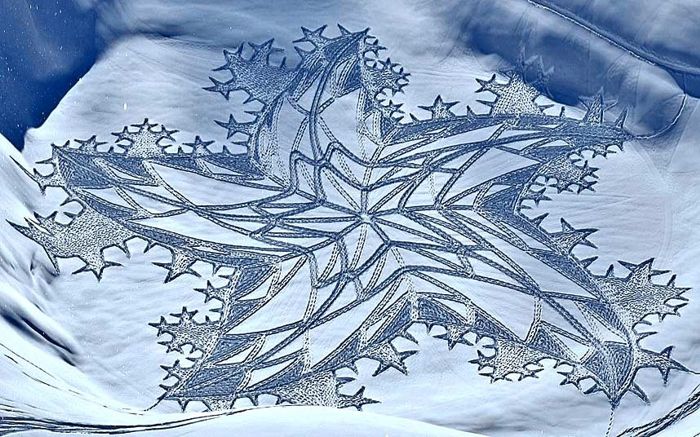Зимние творения на снегу художника Саймона Бека (16 фото)