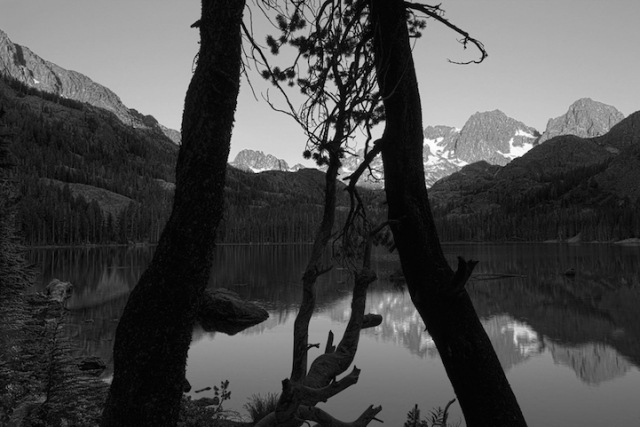 Потрясающие чёрно-белые пейзажи Питера Эссика (15 фото)