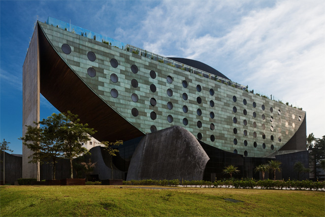 Космический дизайн-отель в самом центре Сан-Паулу (20 фото)