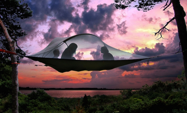 Инновационная подвесная палатка, чтобы спать на деревьях (7 фото) 