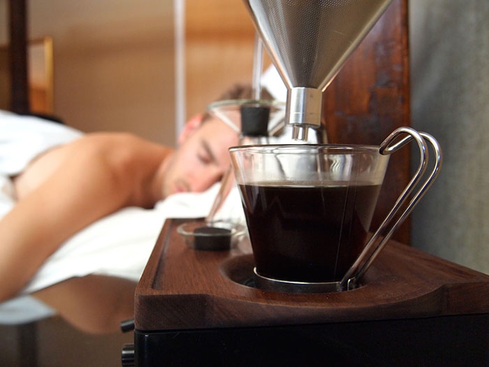 Этот будильник поднимет вас на ноги чашечкой ароматного кофе (11 фото)
