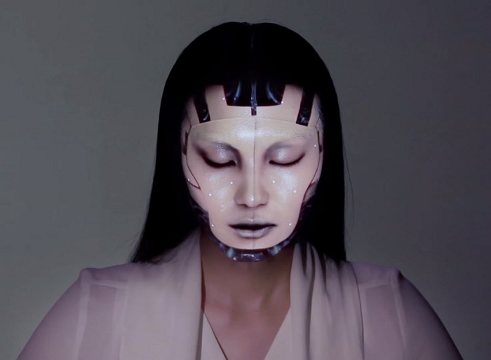 Японцы изобрели «электронный макияж» (8 фото и 1 видео)