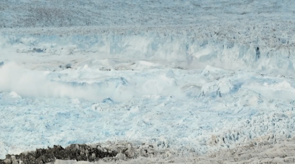 Сход ледника в Гренландии (видео под катом)