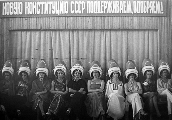 Как готовились к Новому году в СССР (19 фото)