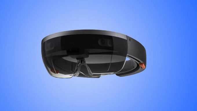 Microsoft HoloLens -     (6  + )