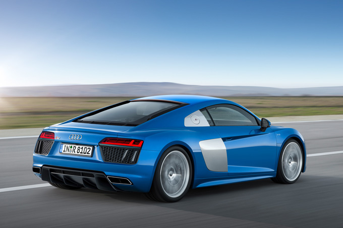 Audi R8 2015 (5 )