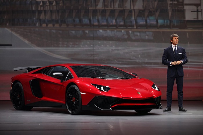 Как Lamborghini стали самыми безумными автомобилями в мире (20 фото)
