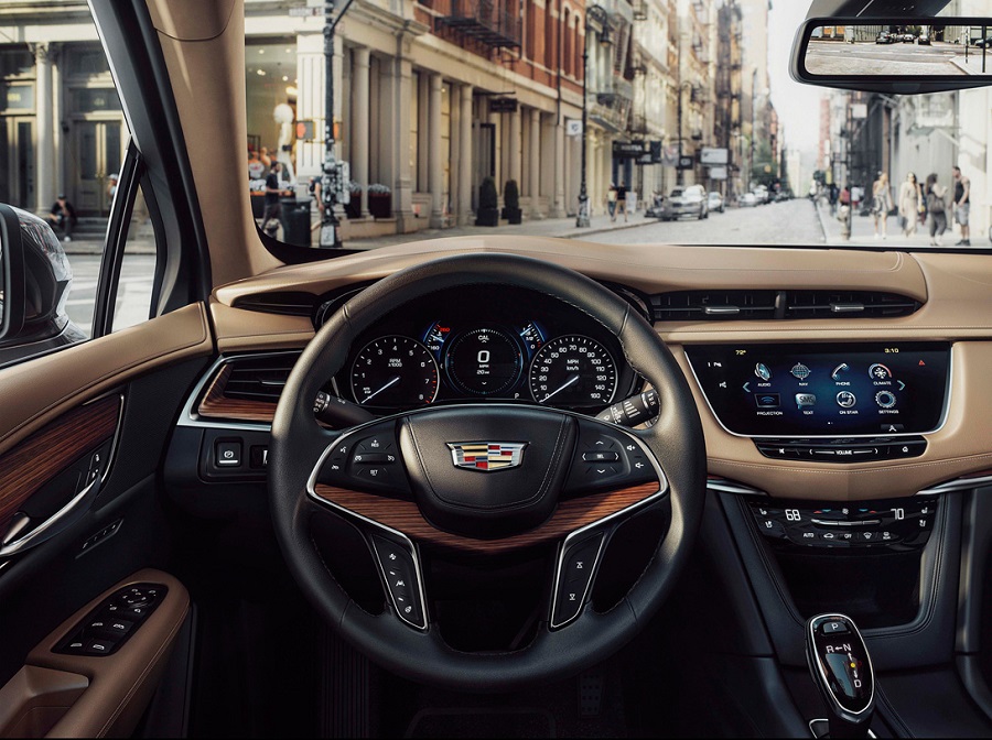 Cadillac XT5:  ,     Escalade (6  + )