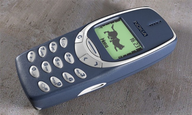 Nokia 3310 против танк (видео под катом)