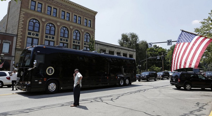 Ground Force One: автобус президента за 1,1 миллион долларов (11 фото)
