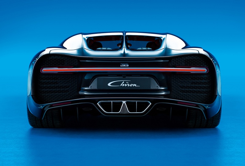 Bugatti Chiron: 1500-   (12 )