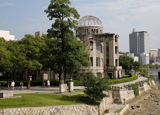 Фотографии Хиросимы после бомбардировки и спустя 70 лет (12 фото)