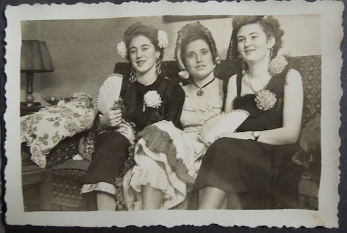 Находки в сейфе женщины, пережившей нацистский режим (19 фото)