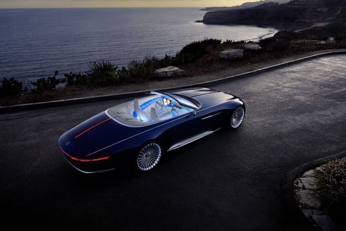 Daimler представил концептуальный кабриолет Vision Mercedes-Maybach 6 (14 фото)